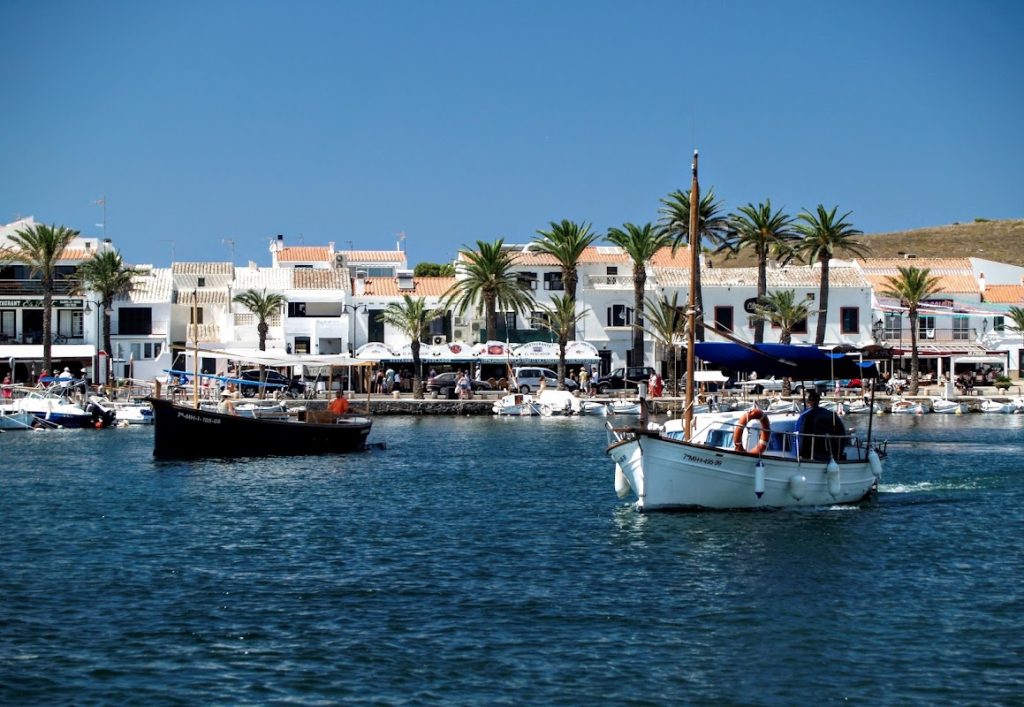 Portul Fornells