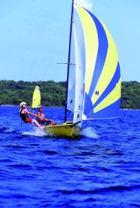 Vela ușoară (dinghy sailing) în Menorca