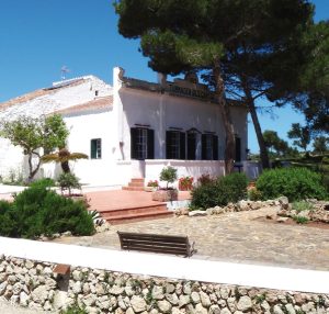 A traditional farm setting, representative of the Agroturism Turmadèn des Capità experience.